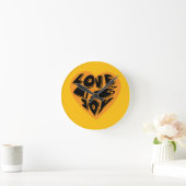 Liebe ist Freude Runde Wanduhr (Zuhause)
