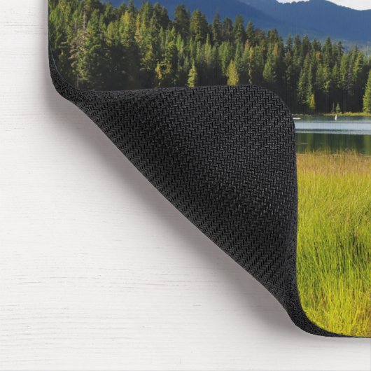 Liebe ist geduldig: versteckter See Mousepad (Ecke)