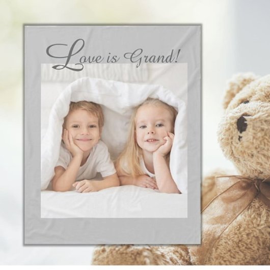 Liebe ist Grand! Grandkids-Foto Fleecedecke