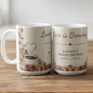 Liebe ist im Anflug Braune Florale Herz-Hochzeitsd Kaffeetasse