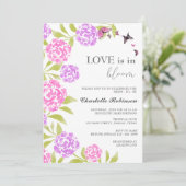 Liebe ist im blühenden Brautparty Einladung (Stehend Vorderseite)