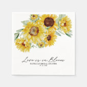 Liebe ist im blühenden Sonnenblumen-Brautparty Serviette (Vorderseite)