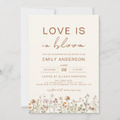 Liebe ist im Brautparty Bloom Wildblume Einladung (Vorderseite)