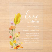 Liebe ist im Brautparty der Bloom Spring Wildblume Acryleinladungen (Vorderseite)