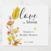 Liebe ist im Brautparty der Bloom Spring Wildblume Bierflaschenetikett (Einzelnes Label)