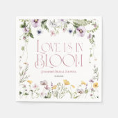Liebe ist in Bloom | Aquarellfarbenes Brautparty Serviette (Vorderseite)