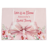 Liebe ist in Bloom rosa Bogen Blumenkohl Brautpart Große Geschenktüte (Vorderseite)