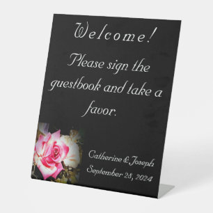 Liebe ist in Bloom Wedding Pedestal Zeichen Sockelschild