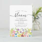 Liebe ist in Bloom Wildblume Blume Brautparty Einladung (Stehend Vorderseite)