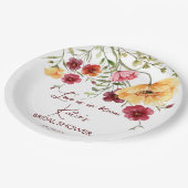 Liebe ist in blühenden burgundischen Blume Brautpa Pappteller (Schrägansicht)