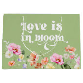 Liebe ist in blühenden Wildblume Brautparty Große Geschenktüte (Vorderseite)