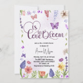 Liebe ist in blühenden Wildblume Frühjahr Brautpar Einladung (Vorderseite)