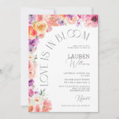 Liebe ist in blutfarbenem Brautparty Einladung (Vorderseite)