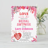 Liebe ist in der Air Bridal Dusche Einladung (Stehend Vorderseite)