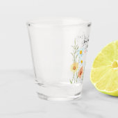 Liebe ist in der Wildblume Bloom Daisy Shotglas Schnapsglas (Links)