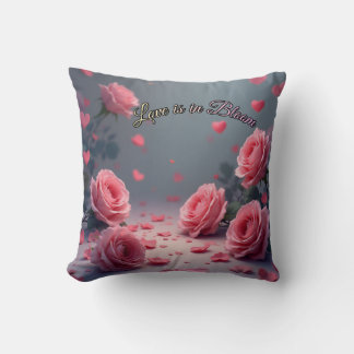 Liebe ist in voller Blüte Rosa Rosen Romantischer  Kissen