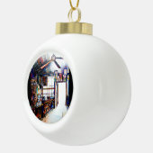 Liebe ist keine Mauer, sondern eine Brücke Keramik Kugel-Ornament (Rechts)