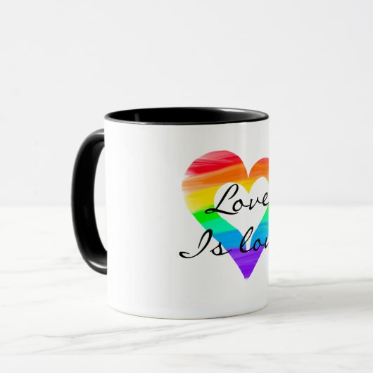 Liebe ist Liebe, bemaltes Regenbogenherz Tasse (Vorderseite Links)
