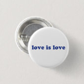 "Liebe ist Liebe" - blaue Buchstaben Button (Vorne & Hinten)