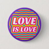 Liebe ist Liebe-Druckknopf - Regenbogen und Lila R Button (Vorderseite)
