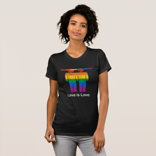 LIEBE IST LIEBE-HOMOSEXUELL-PAAR T-Shirt (Vorne ganz)