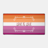 Liebe ist Liebe Pride Month Desk Mat Schreibtischunterlage (Vorderseite)