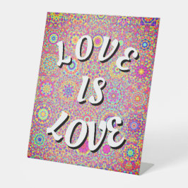 Liebe ist Liebe Pride Pedestal-Zeichen Sockelschild