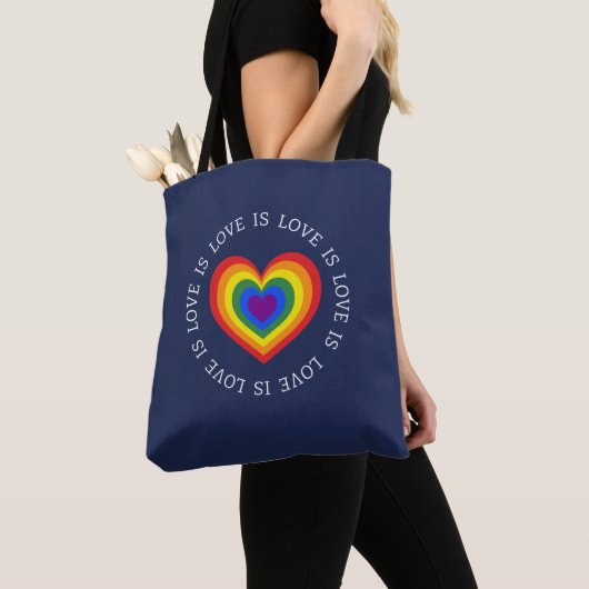 Liebe ist Liebe Rainbow Heart LGBTQ Pride Navy Blu Tasche (Von Nahem)
