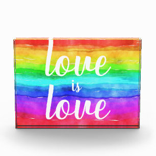 Liebe ist Liebe Rainbow Pride Fotoblock