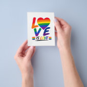 Liebe ist Liebe – Regenbogen-Pride-Bürstendesign Flyer (Gruppe)