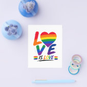 Liebe ist Liebe – Regenbogen-Pride-Bürstendesign Flyer (Einzeln)