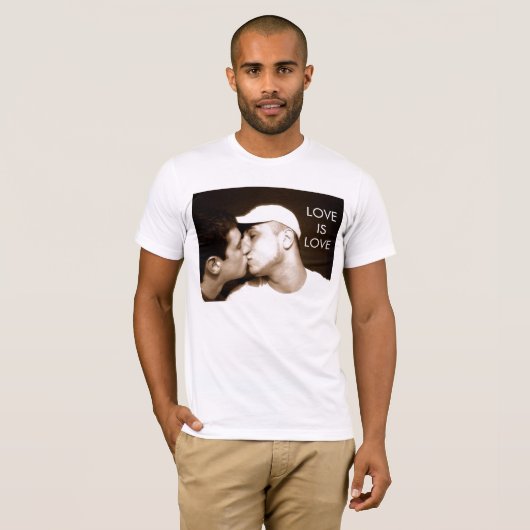 Liebe ist Liebe-Shirt T-Shirt (Vorne ganz)