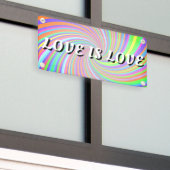 Liebe ist Liebe-Stolz Banner (Äußeres Gebäude)