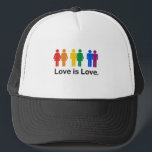Liebe ist Liebe Truckerkappe<br><div class="desc">Gay Humor,  lesbischer Spaß und Pride Gear,  GLBT/LGBT-T - Shirt,  Hoodies,  Autoaufkleber,  Buttons,  Schilder,  Plakate und Geschenke für Gays Pride von: http://www.GLBTshirts.com</div>