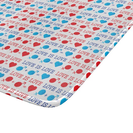 LIEBE ist LIEBE-Zitat in rot und blau Schneidebrett (Ecke)