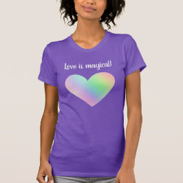 Liebe ist magischer Regenbogen strahlendes Herz T-Shirt