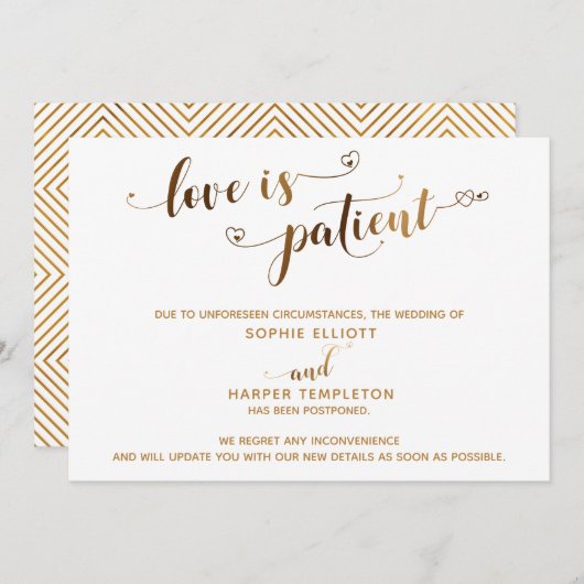 Liebe ist Patient, der die HochzeitGold-Script-Kar Einladung (Vorne/Hinten)