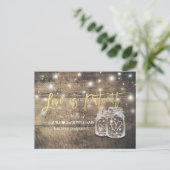 Liebe ist Patient Hochzeit Postponement Mason Jars Ankündigungspostkarte (Stehend Vorderseite)