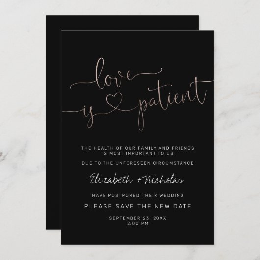 Liebe ist Patient | Verspätete Hochzeitsankündigun Einladung (Vorne/Hinten)