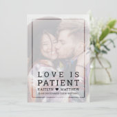 Liebe ist Patientenverblassenes Foto Minimalistisc Save The Date (Stehend Vorderseite)