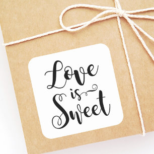 Liebe ist Sweet Black Handwriting Script Wedding Quadratischer Aufkleber