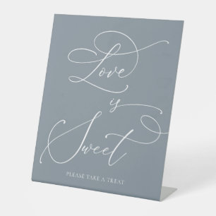 Liebe ist Sweet Dusty Blue Gray Minimalistische Ho Sockelschild