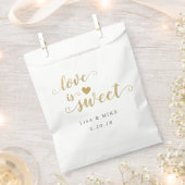 Liebe ist Sweet Gold Script Wedding Brautparty Geschenktütchen (Ausgeschnitten)