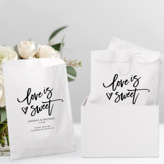 Liebe ist Sweet Modern Fun Wedding Heart Handwriti Geschenktütchen