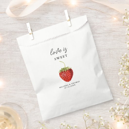 Liebe ist Sweet Strawberry Wedding Geschenktütchen (Ausgeschnitten)