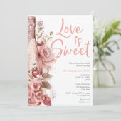 Liebe ist Sweet Summer Boho Blush Pink Einladung (Stehend Vorderseite)