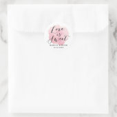 Liebe ist Sweet Watercolor Script Runder Aufkleber (Tasche)