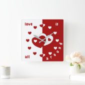 Liebe ist überall - rot und weiß. quadratische wanduhr (Zuhause)