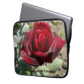 Liebe ist wie eine Rose Computerärmel. Laptopschutzhülle (Vorderseite Links)