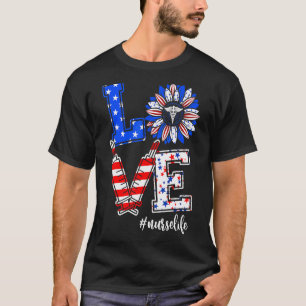 Liebe Krankenschwester Leben Feuerwerk In Amerikan T-Shirt